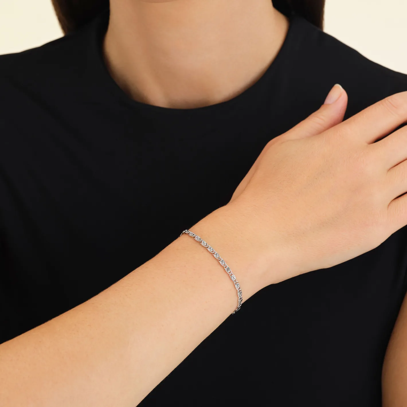 Rosefield Swirl Bracelet Silver Online